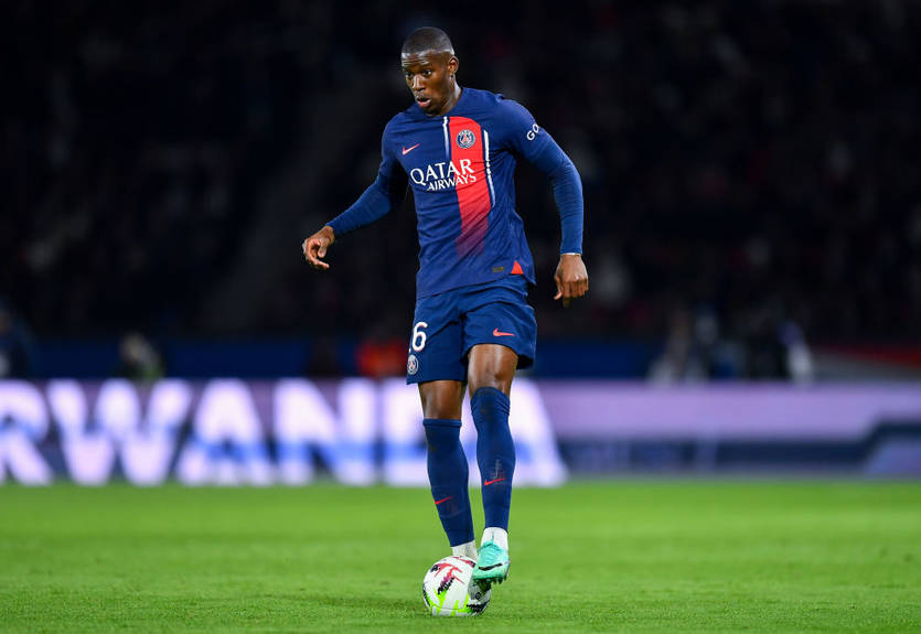 Челсі хоче посилити лінію оборони захисником ПСЖ