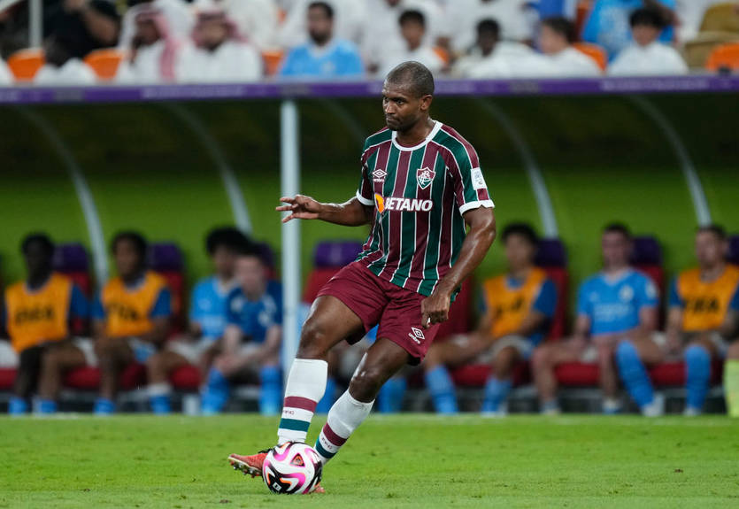 Милану предложили подписать защитника, права на которого принадлежат Шахтеру