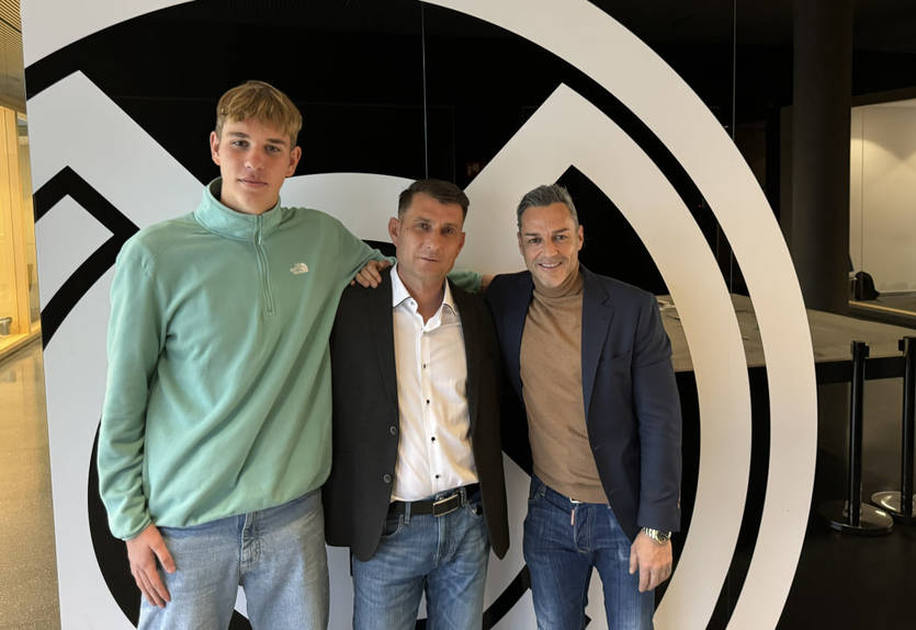 Реал подписал 17-летнего украинца