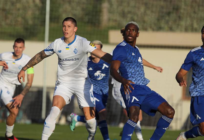 Динамо в скучном матче проиграло Левски Динамо в скучном матче проиграло Левски