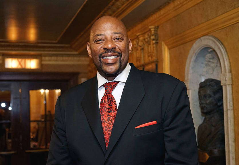 Умер двукратный чемпион НБА в составе Филадельфии и Хьюстона Умер двукратный чемпион НБА в составе Филадельфии и Хьюстона