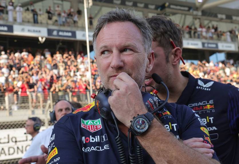 Хорнеру порадили добровільно залишити посаду керівника Ред Булл Хорнеру порадили добровільно залишити посаду керівника Ред Булл