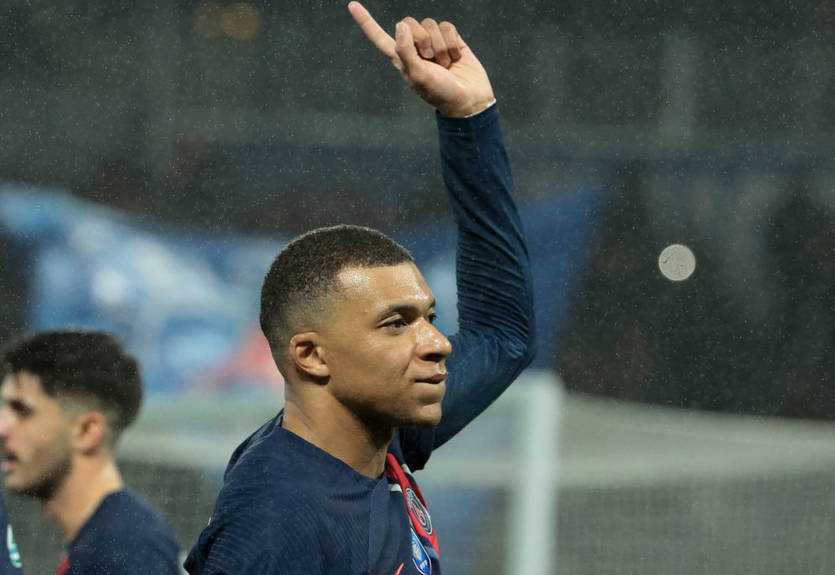Защитник ПСЖ высказался касаемо будущего Мбаппе в клубе