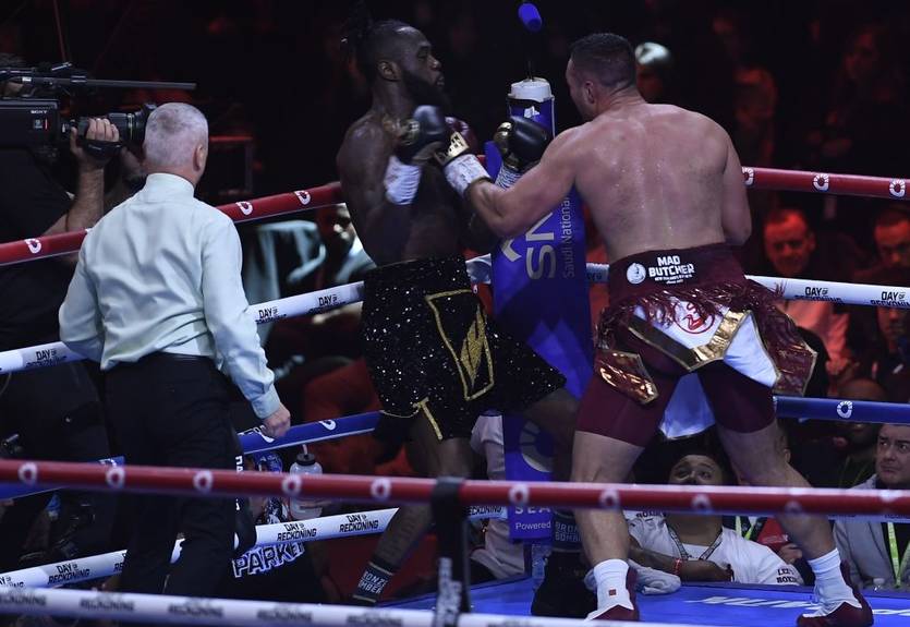 "Нет худа без добра": Уайлдер оценил поражение от Паркера