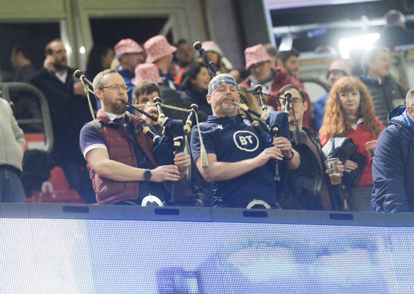 Шотландские фанаты / Getty Images