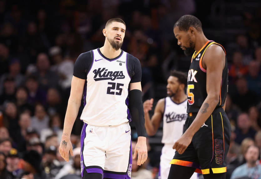 Лень провел лучший матч в сезоне, набрав 11 очков в матче с Денвером