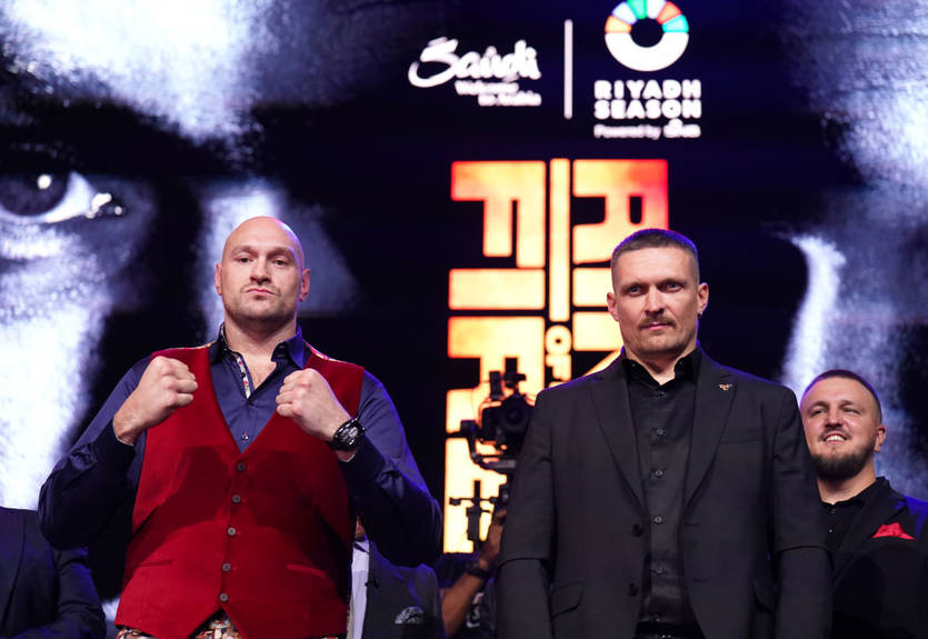 "Благословение": тренер оценил перенос боя Усик - Фьюри