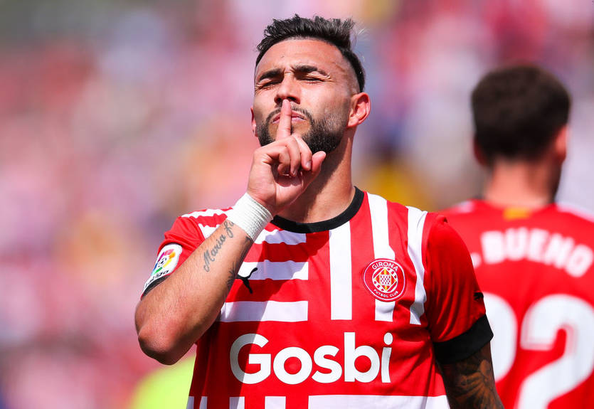 Экс-форвард Жироны надеется, что Довбик не побьет его рекорд