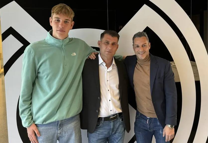 Гендир Кривбаса розповів, що клуб хотів придбати гравця, якого підписав Реал Гендир Кривбаса розповів, що клуб хотів придбати гравця, якого підписав Реал