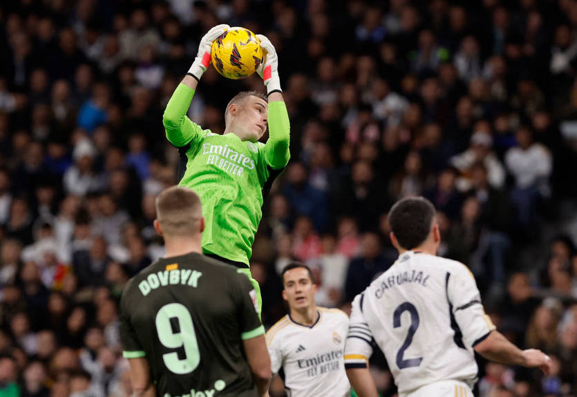 "Результат говорить сам за себе": Лунін оцінив розгром Жирони Довбика та Циганкова