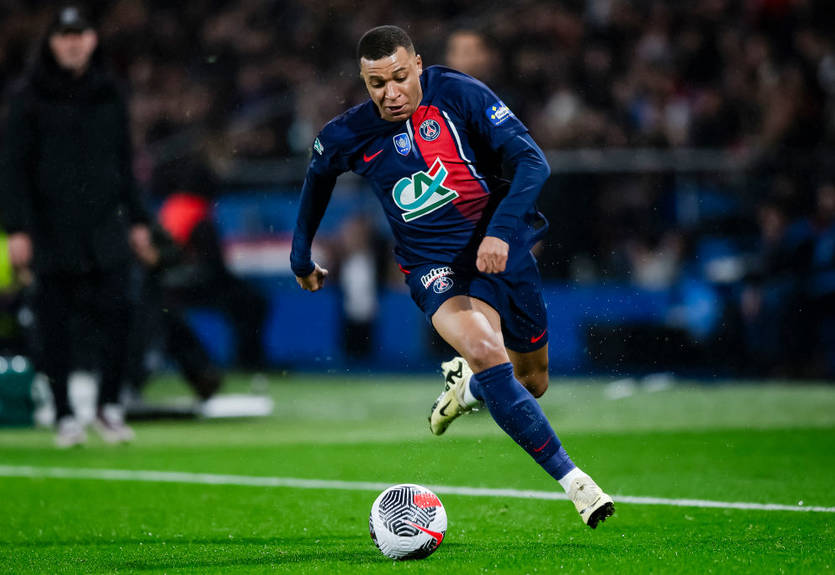 Нападающий Реала высказался о возможном переходе Мбаппе Нападающий Реала высказался о возможном переходе Мбаппе