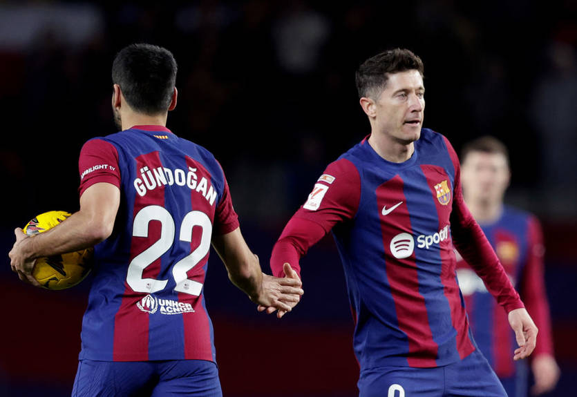 Барселона не смогла победить Гранаду в "голевой перестрелке" Барселона не смогла победить Гранаду в "голевой перестрелке"