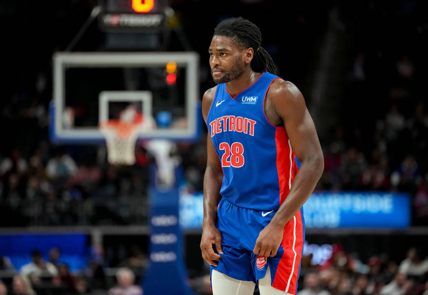 Стюарт был арестован за то, что он ударил соперника за несколько часов до матча Финикса и Детройта Стюарт был арестован за то, что он ударил соперника за несколько часов до матча Финикса и Детройта