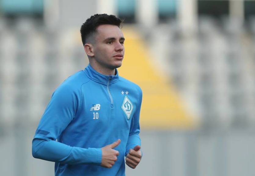 Шапаренко назвал самый сложный этап карьеры в Динамо Шапаренко назвал самый сложный этап карьеры в Динамо