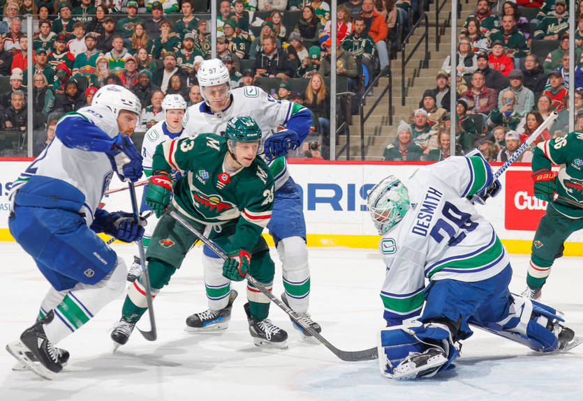 НХЛ: Міннесота і Ванкувер закинули 17 шайб на двох, перемоги Бостона, Вегаса та Кароліни