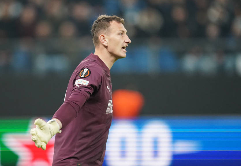 "Маленький секрет": воротар Шахтаря пригрозив Марселю