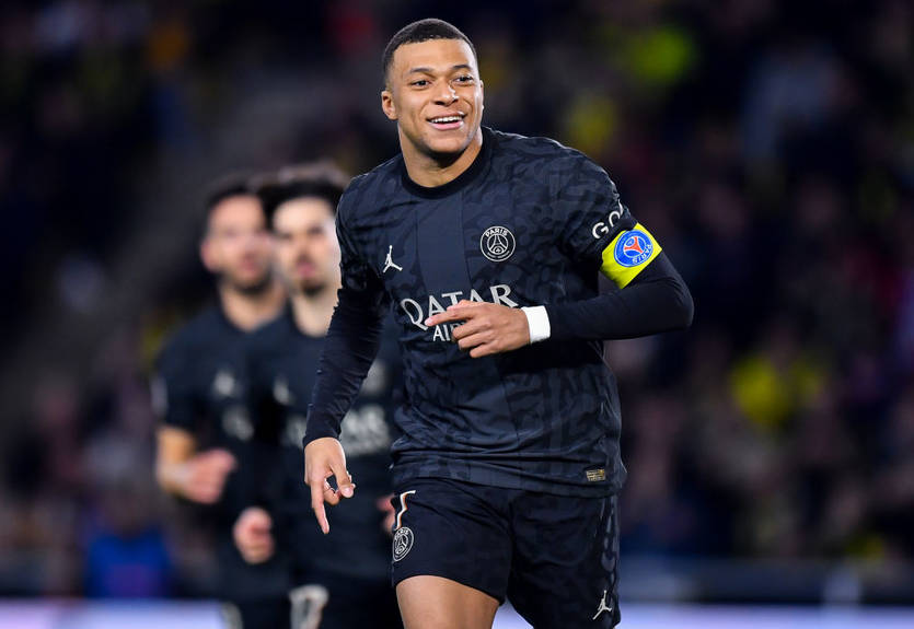 Министр спорта Франции отреагировал на слухи об уходе Мбаппе из ПСЖ