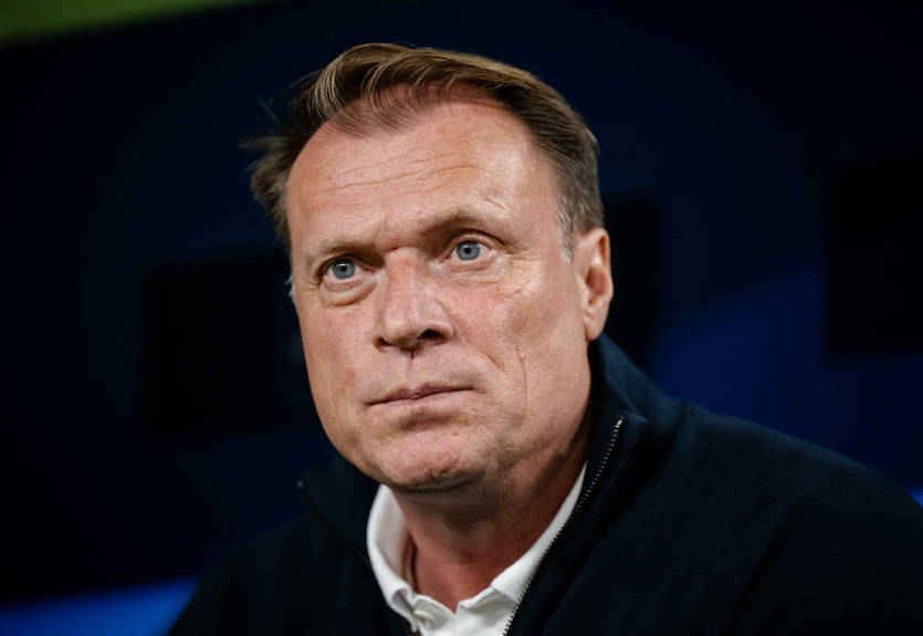 Заря собирается подать в суд на бывшего тренера Заря собирается подать в суд на бывшего тренера