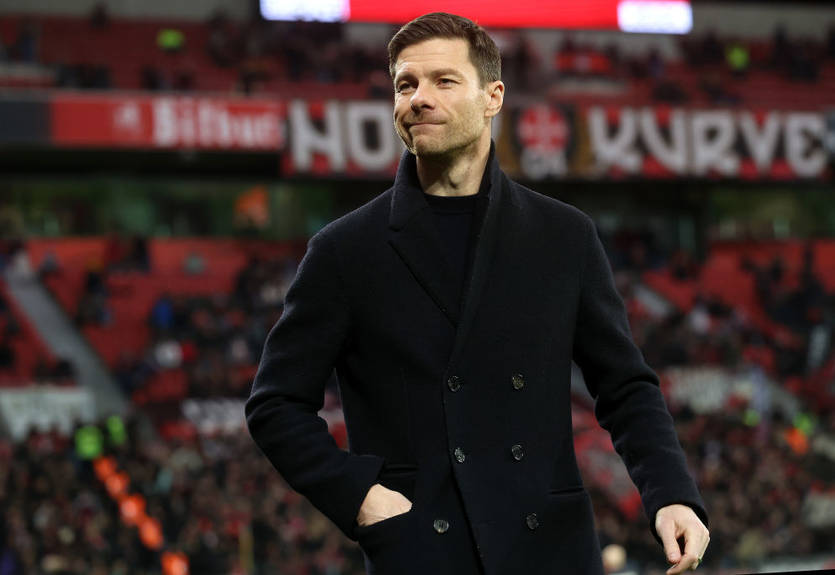 Алонсо может остаться в Байере по завершении сезона