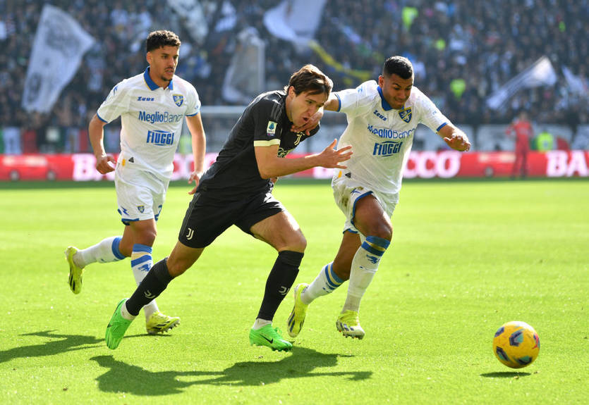 Ювентус наприкінці гри дотиснув Фрозіноне Ювентус наприкінці гри дотиснув Фрозіноне