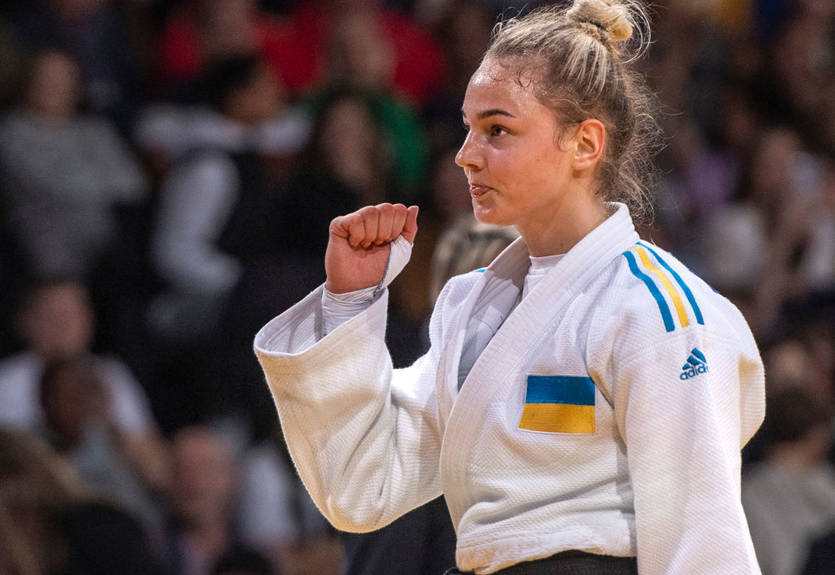 Білодід емоційно відреагувала на влучання дрона в житловий дім в Одесі
