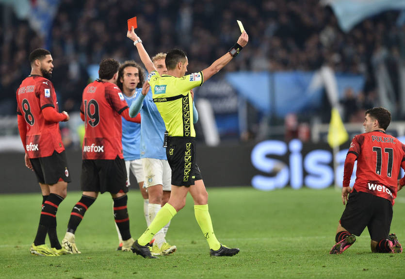 IFAB не будет вводить синюю карточку в профессиональный футбол