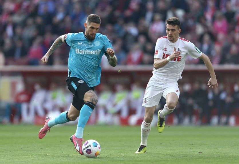 Увеличение отрыва от Баварии: Байер в большинстве обыграл Кельн