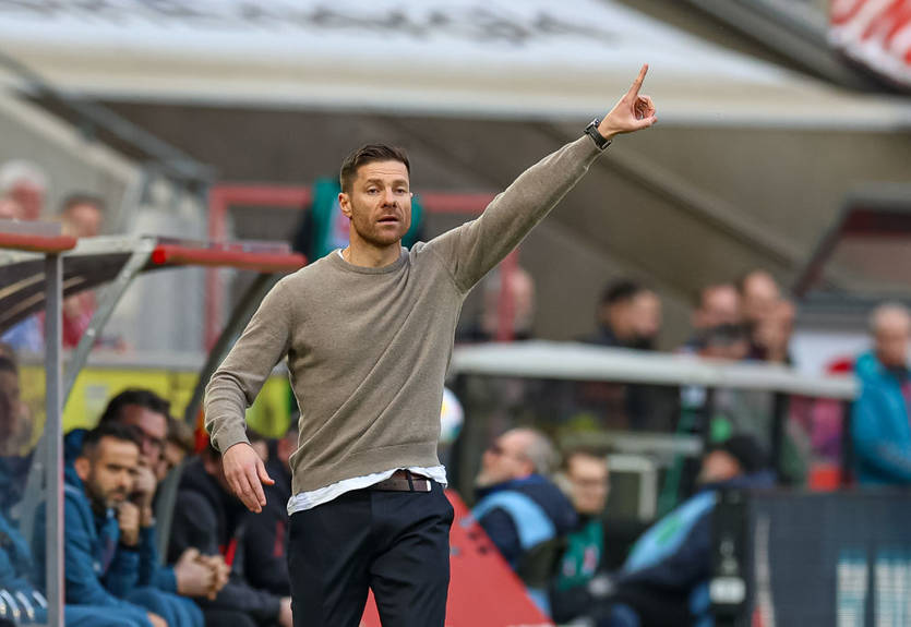 Почти уговорили: Стало известно, куда перейдет Алонсо