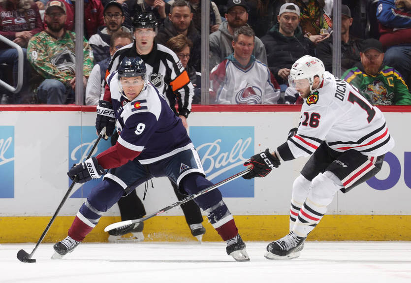 НХЛ: Колорадо разгромил Чикаго, Коламбус и Вегас забросили девять шайб на двоих