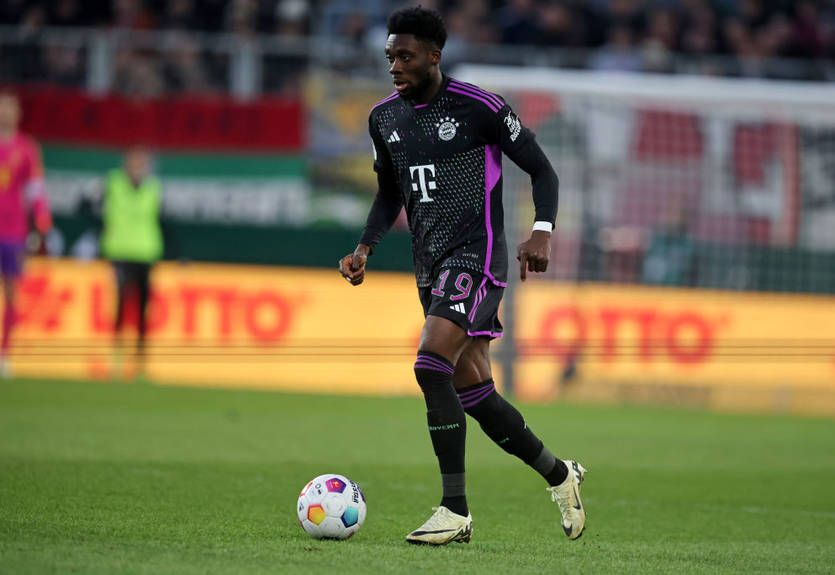 Стали відомі причини невдалих переговорів Баварії з Девісом про продовження контракту