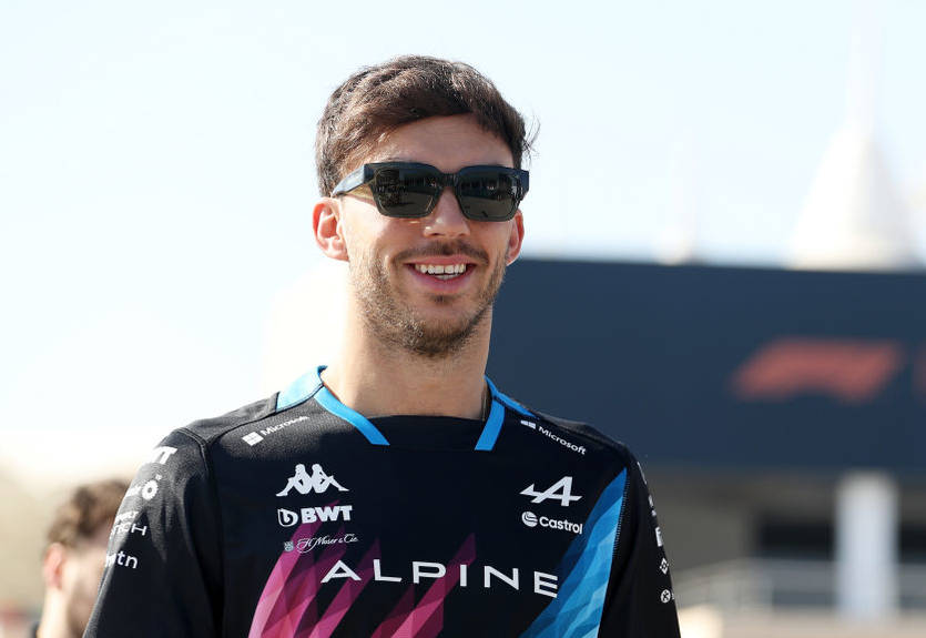 Єдина радість на старті жахливого сезону: Арсенал відправив пілоту Формули 1 іменний подарунок