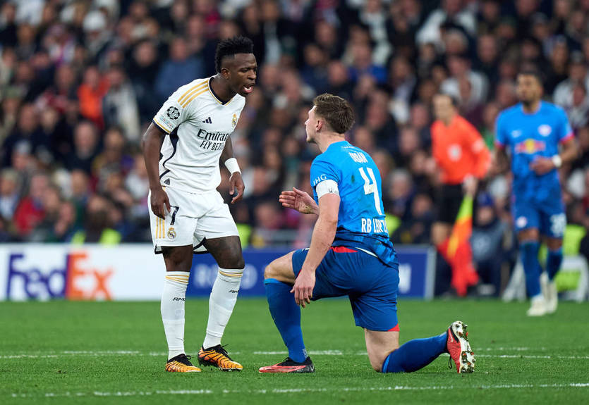 Спортдир РБ Лейпциг раскритиковал работу арбитров в матчах против Реала