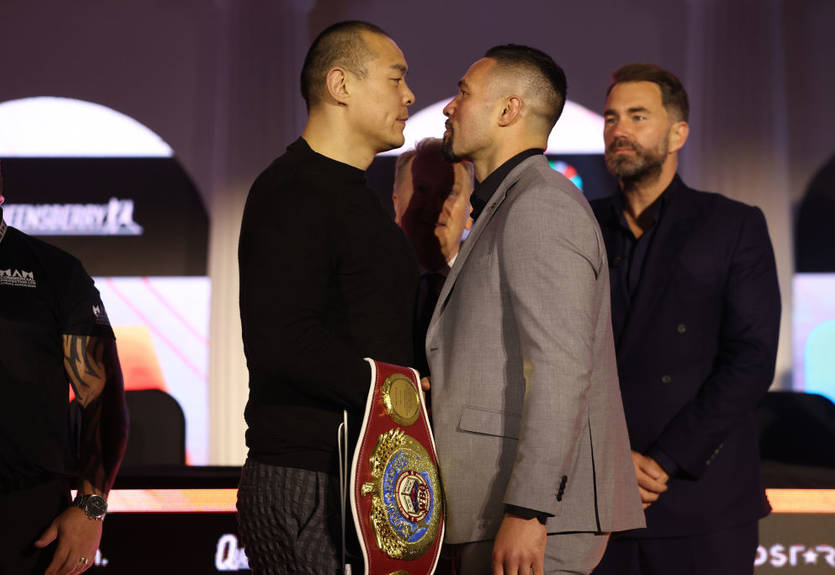 Чжилей перевесил Паркера на 20 кг: видео финальной битвы взглядов