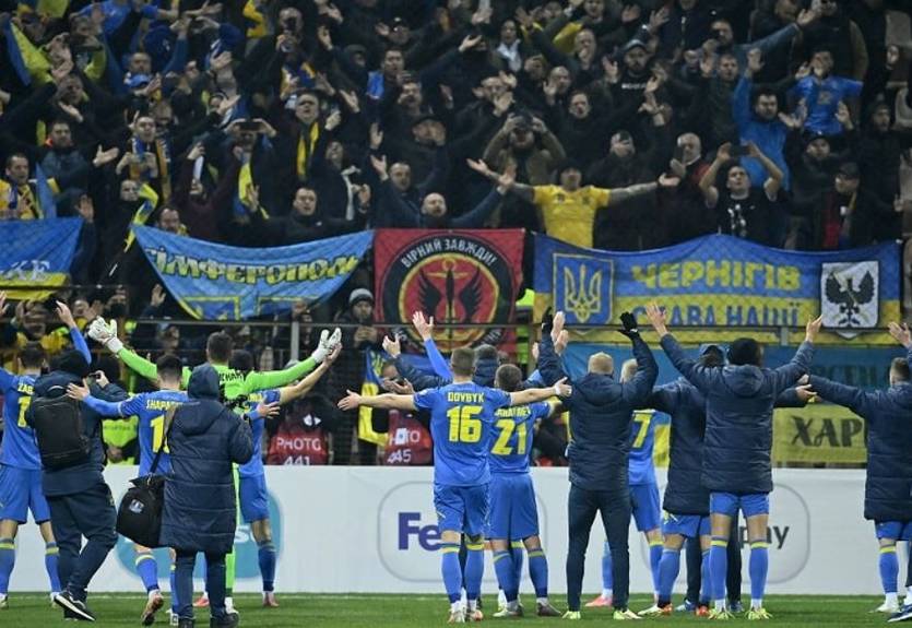 Ожидается аншлаг: на матч Босния и Герцеговина - Украина распроданы все билеты