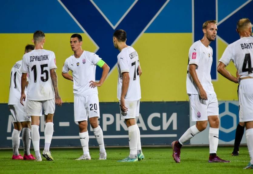 Игроки Зари угрожают бойкотом матча с Динамо из-за долгов - журналист