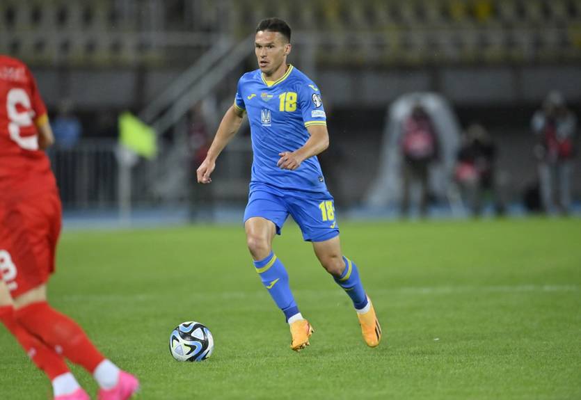 Футболістів Дніпра-1 та Динамо довикликали в збірну