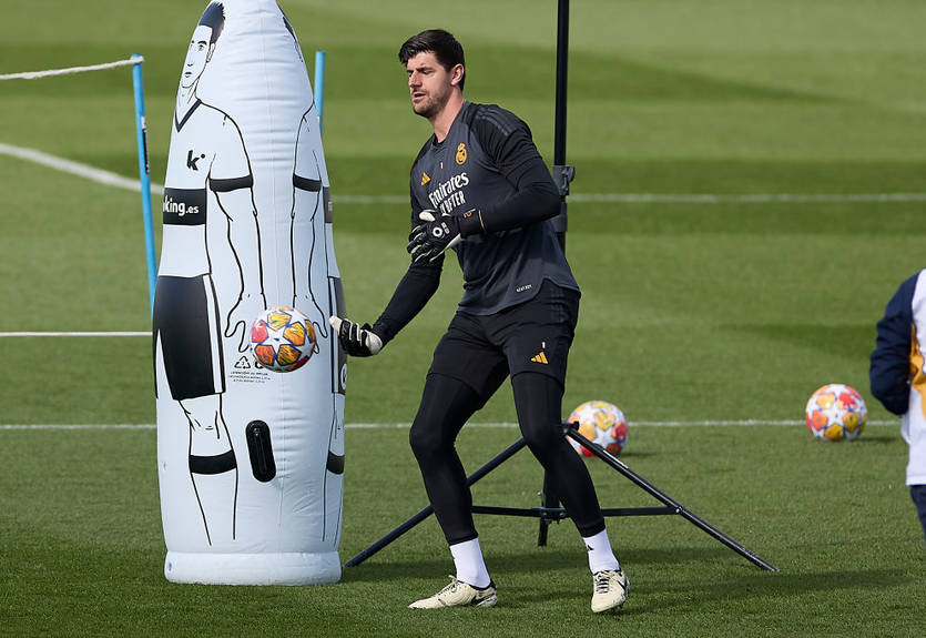 Реал запланировал товарищеские матчи, чтобы протестировать Куртуа и Милитао Реал запланировал товарищеские матчи, чтобы протестировать Куртуа и Милитао