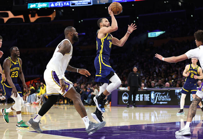 НБА: Сакраменто с Ленем уступил Никс, Голден Стэйт одолел Лейкерс НБА: Сакраменто с Ленем уступил Никс, Голден Стэйт одолел Лейкерс