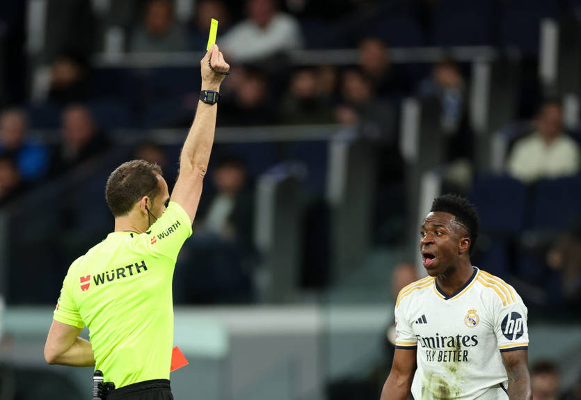Звезда Реала получил почти половину своих карточек за неспортивное поведение Звезда Реала получил почти половину своих карточек за неспортивное поведение