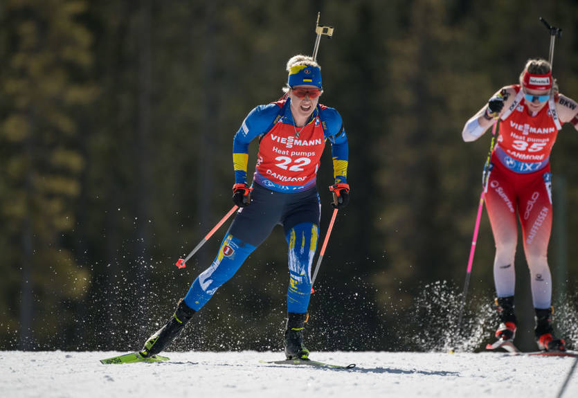 Жанмонно выиграла последний женский масс-старт сезона, Джима финишировала вне ТОП-20