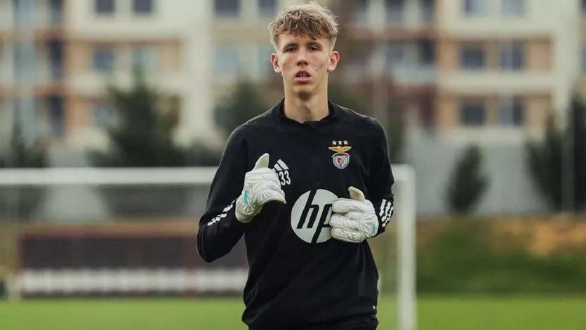 Ігор Костенко / ФК Бенфика