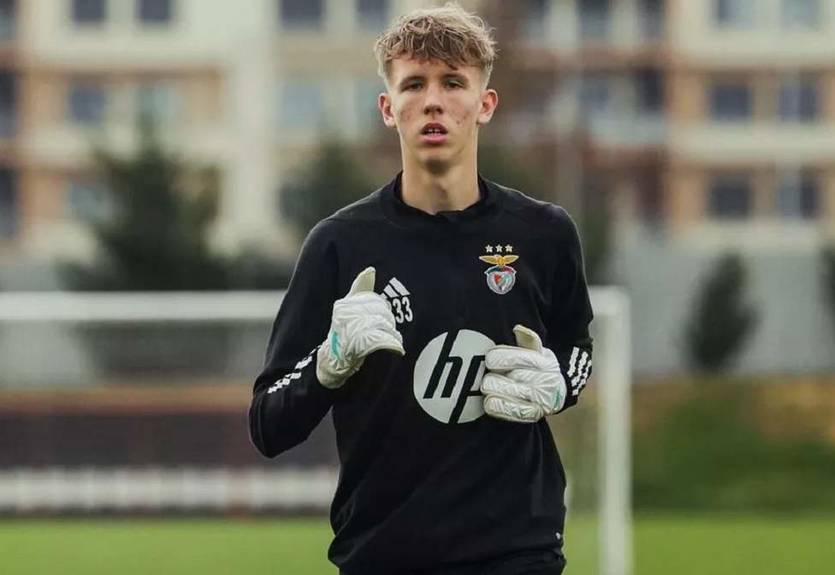 Український голкіпер Бенфіки зізнався, чи готовий виступати за збірну Португалії Український голкіпер Бенфіки зізнався, чи готовий виступати за збірну Португалії