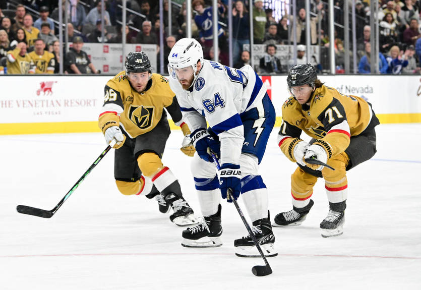 НХЛ: Нэшвилл забросил 8 шайб Сан-Хосе, Ванкувер переиграл Баффало, Тампа удивила Вегас