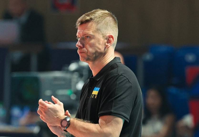 Збірна України з волейболу не буде продовжувати контракт із головним тренером