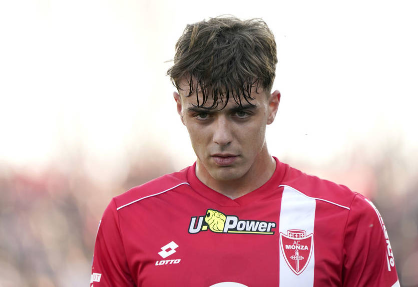 Син легендарного захисника Мілана може змінити футбольне громадянство