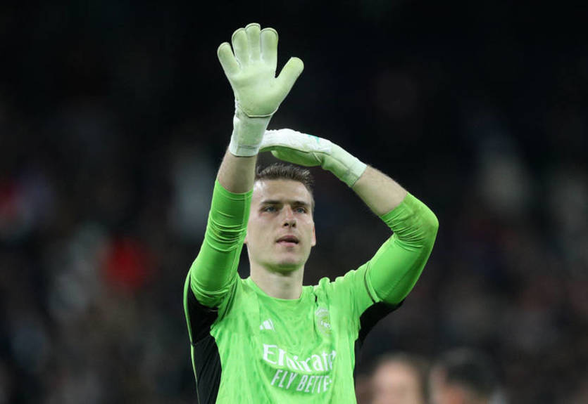 Реал настаивает на продлении контракта с Луниным