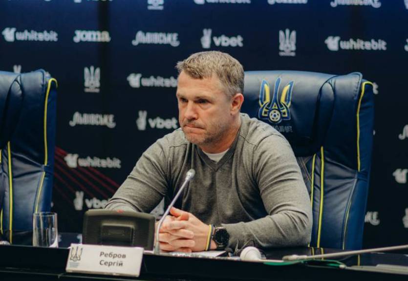 Лунін VS Трубін: Ребров висловився про зміну голкіпера в матчі проти Ісландії