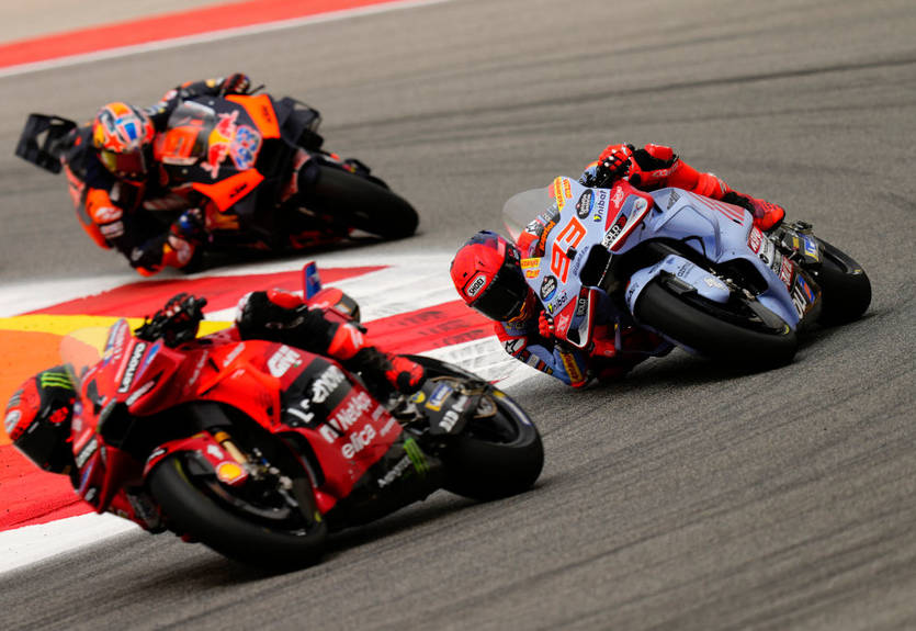 Владельцы Формулы 1 договорились о приобретении MotoGP