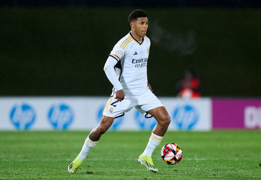 Легионер Шахтера летом вернется в Украину Легионер Шахтера летом вернется в Украину