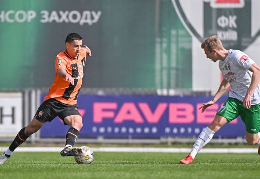 Асист і дубль Шведа в огляді розгромної перемоги Шахтаря над Оболонню